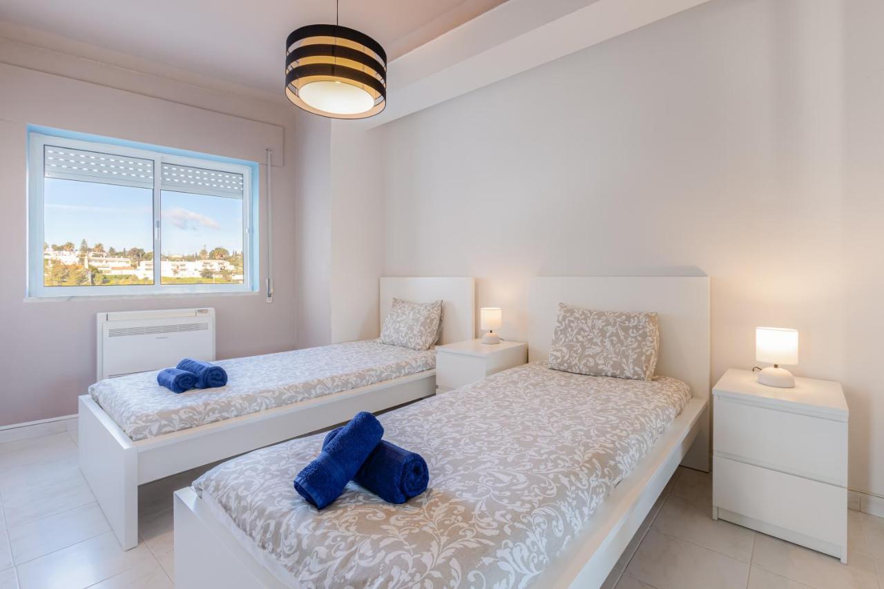 Max Crib - Seafront 2 Bedroom Apart With Ac And Private Parking In Armacao De Pera Exterior photo